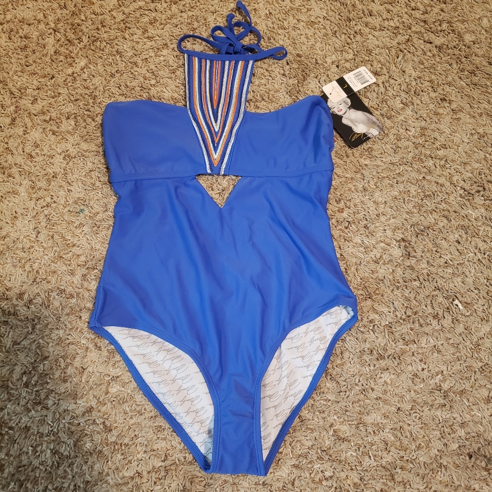 Marilyn Monroe Halter Swimsuit Size‎ Large